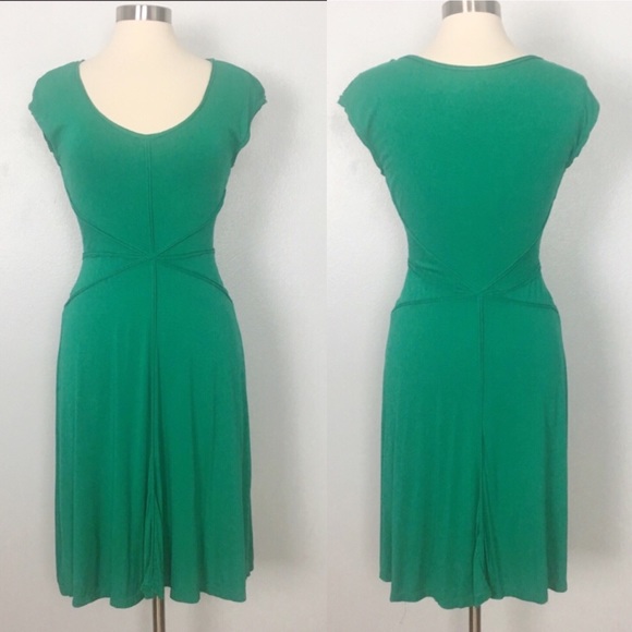 Max Studio Dresses & Skirts - MAX STUDIO | Scoop Neck Kelly Green Spring Dress